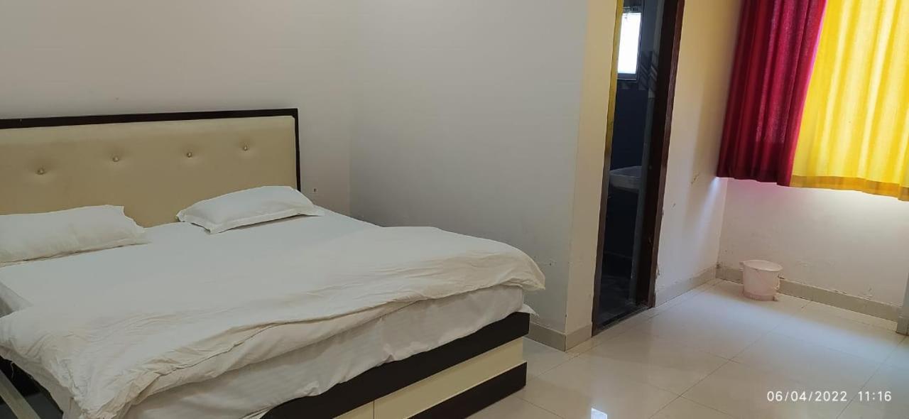 Bhagwan Hotel Gonda 외부 사진